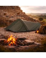 Snugpak Ionosphere IX Biwakzelt beim Camping mit Lagerfeuer in der Natur